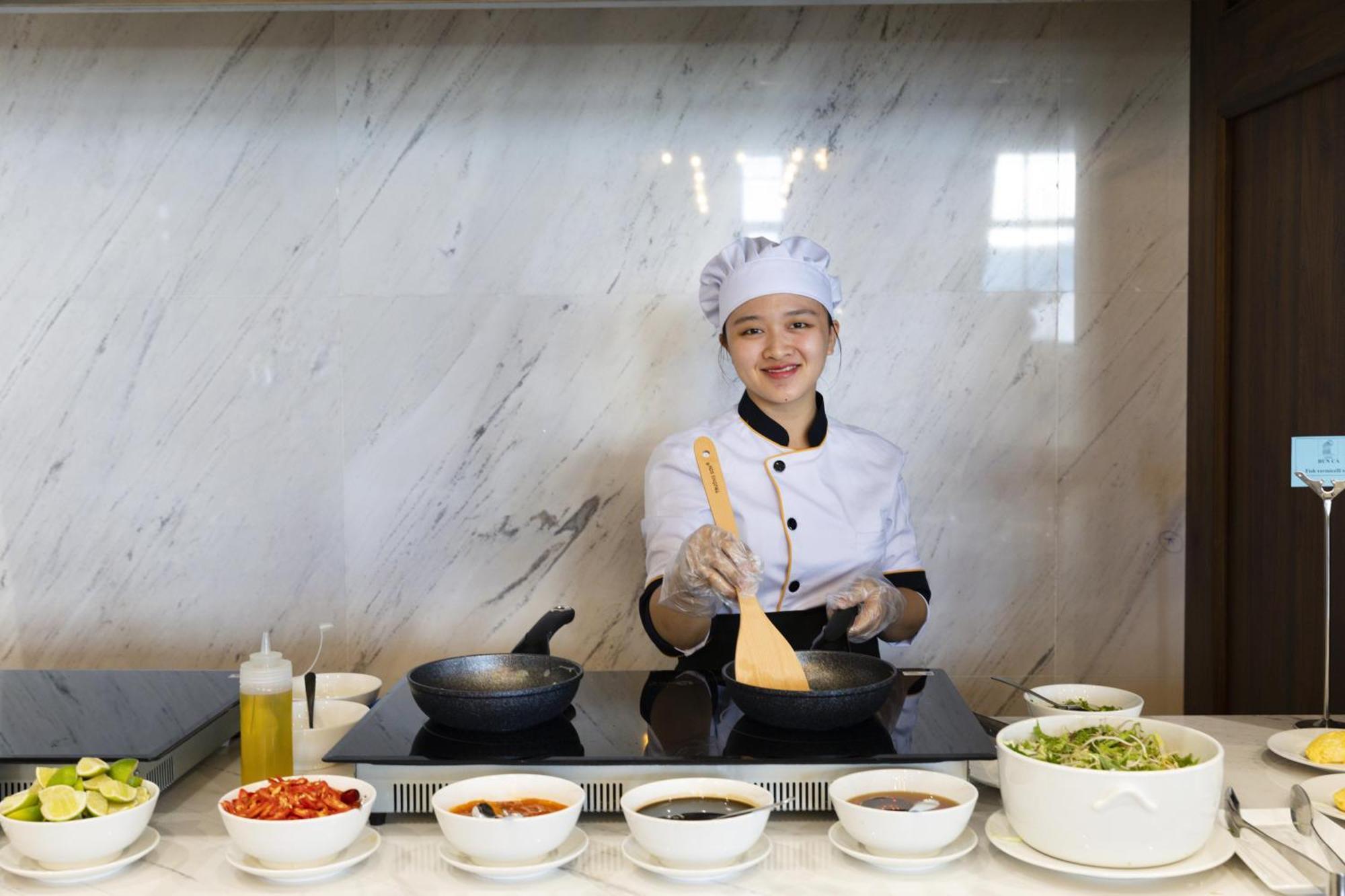Cct Luxury Hotel Nha Trang Exterior foto