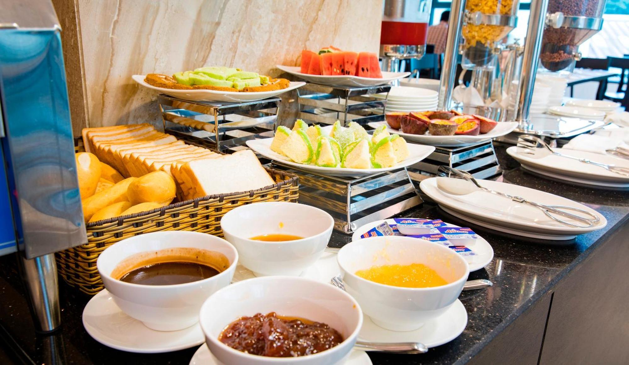 Cct Luxury Hotel Nha Trang Exterior foto
